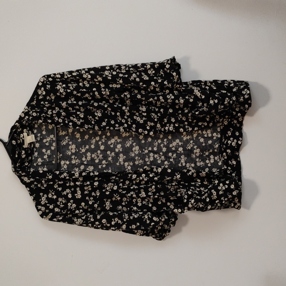 Forever 21 | Black + White Floral Open-Front Cardigan | Juniors S